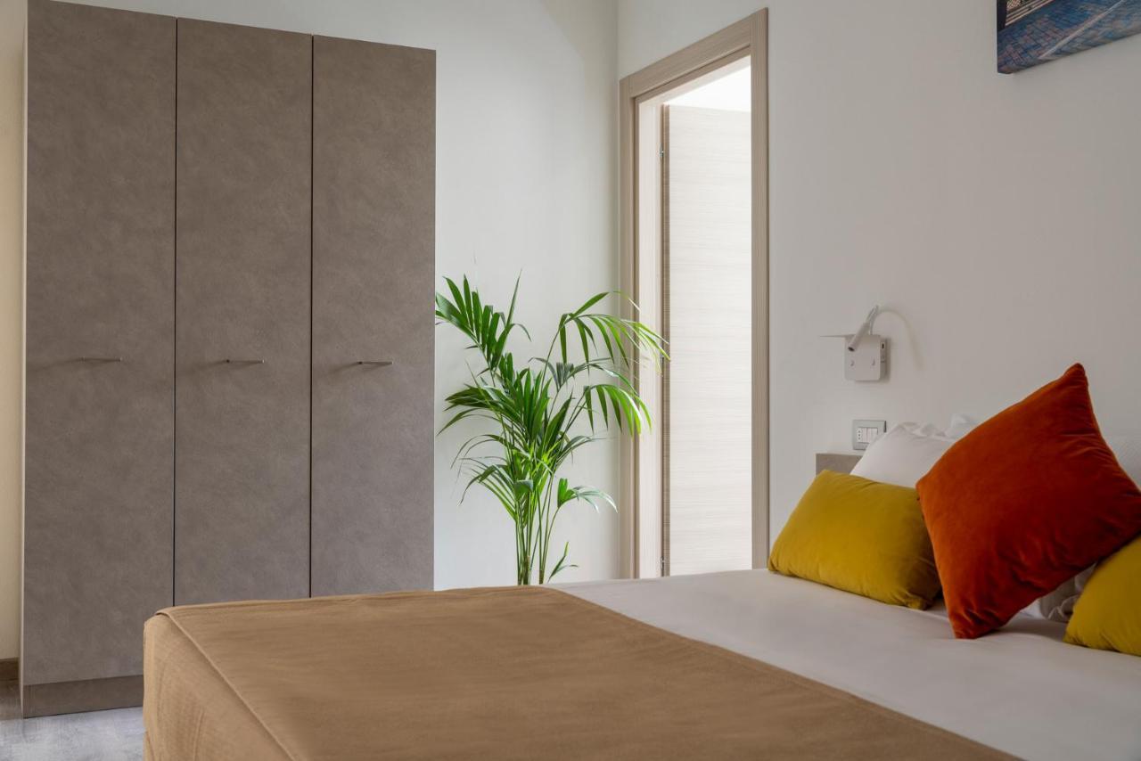 Nido Suite & Apartments チェゼナーティコ エクステリア 写真