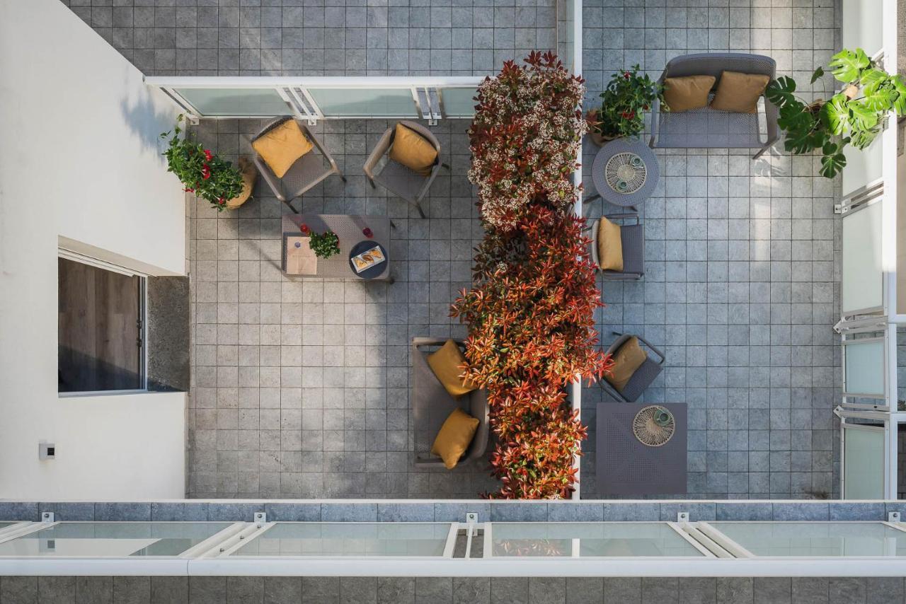 Nido Suite & Apartments チェゼナーティコ エクステリア 写真